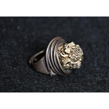Modernist sterling ring with stone wrapped in silver wire